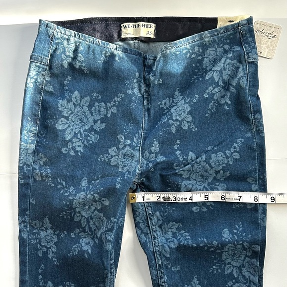 🍂NWT Free People Penny Pull-On Indigo Combo Romantic Blue Flare Jeans XS/0 - Picture 5 of 16